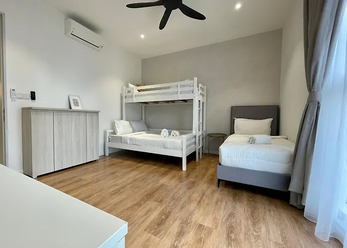 Quill Residence Luxury Designer Apartment 7Pax By Hausome